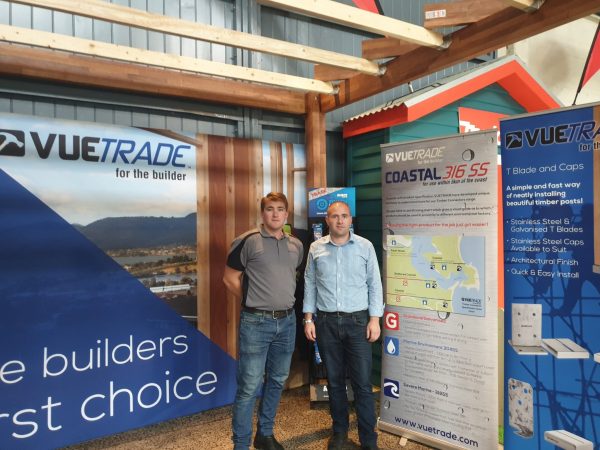 Jason and Jamie Shedden in the VUETRADE stand at Clennetts Mitre 10 Expo